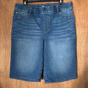 Women’s Kim Rogers Tummy Control 16 Average stretch Denim Shorts